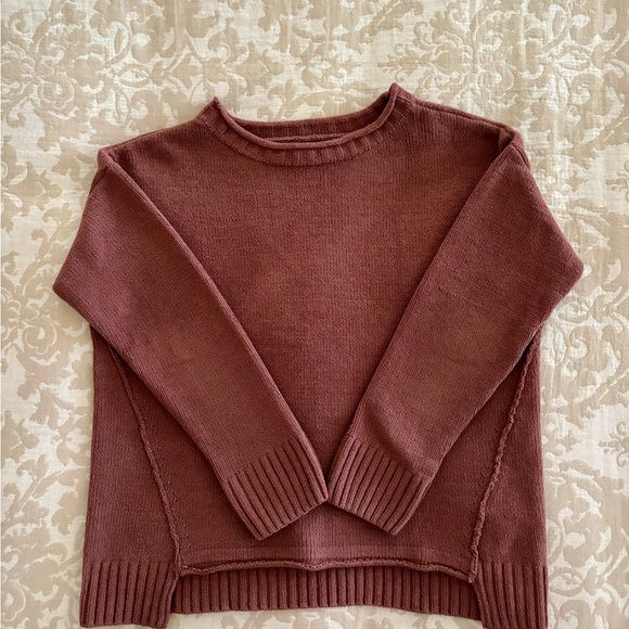 Sweater - Picture 2 of 9